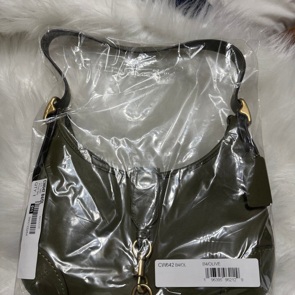 ❤️ Coach Hamptons Hobo Bag - Picture 12 of 12